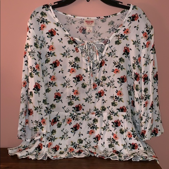 Mossimo Supply Co. Tops - Mossimo Floral Blouse